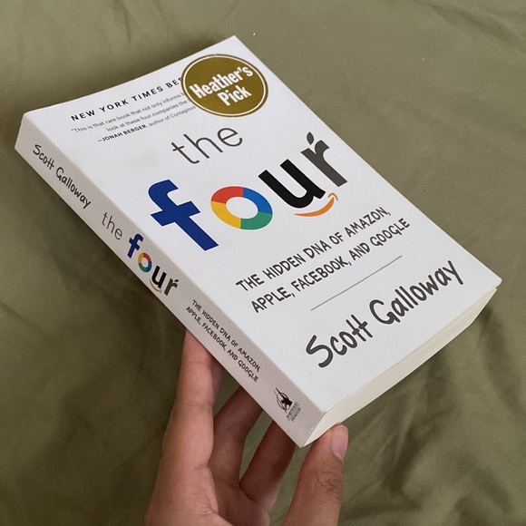 The Four by Scott Galloway - Picture 3 of 4
